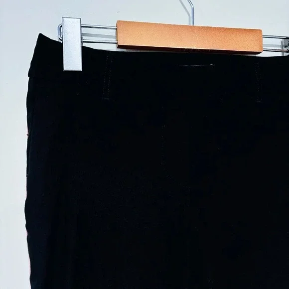 REITMANS Iconic black pants with  pink and white stripes - Picture 4 of 7